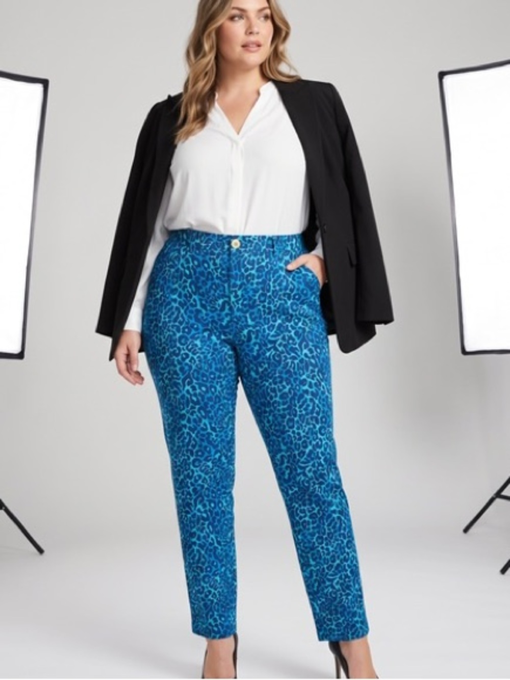 Lilly Pulitzer Blue Animal Print Straight Leg Pants